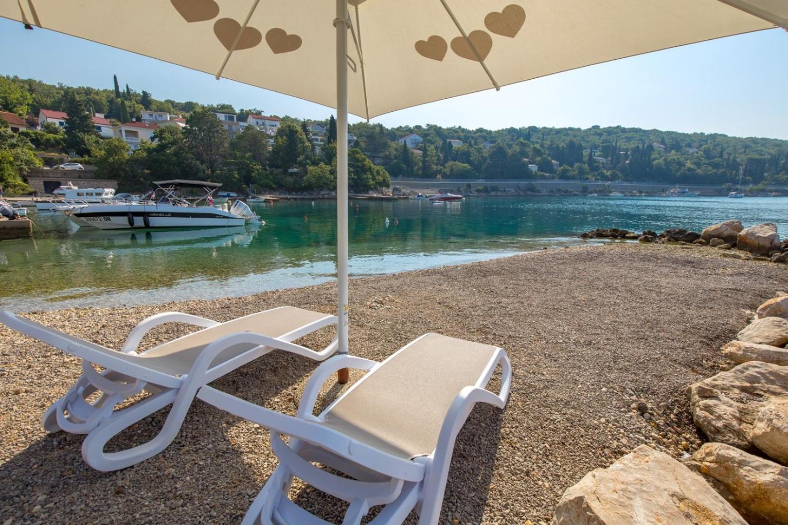 Apartments Jadranka Omišalj Exterior foto